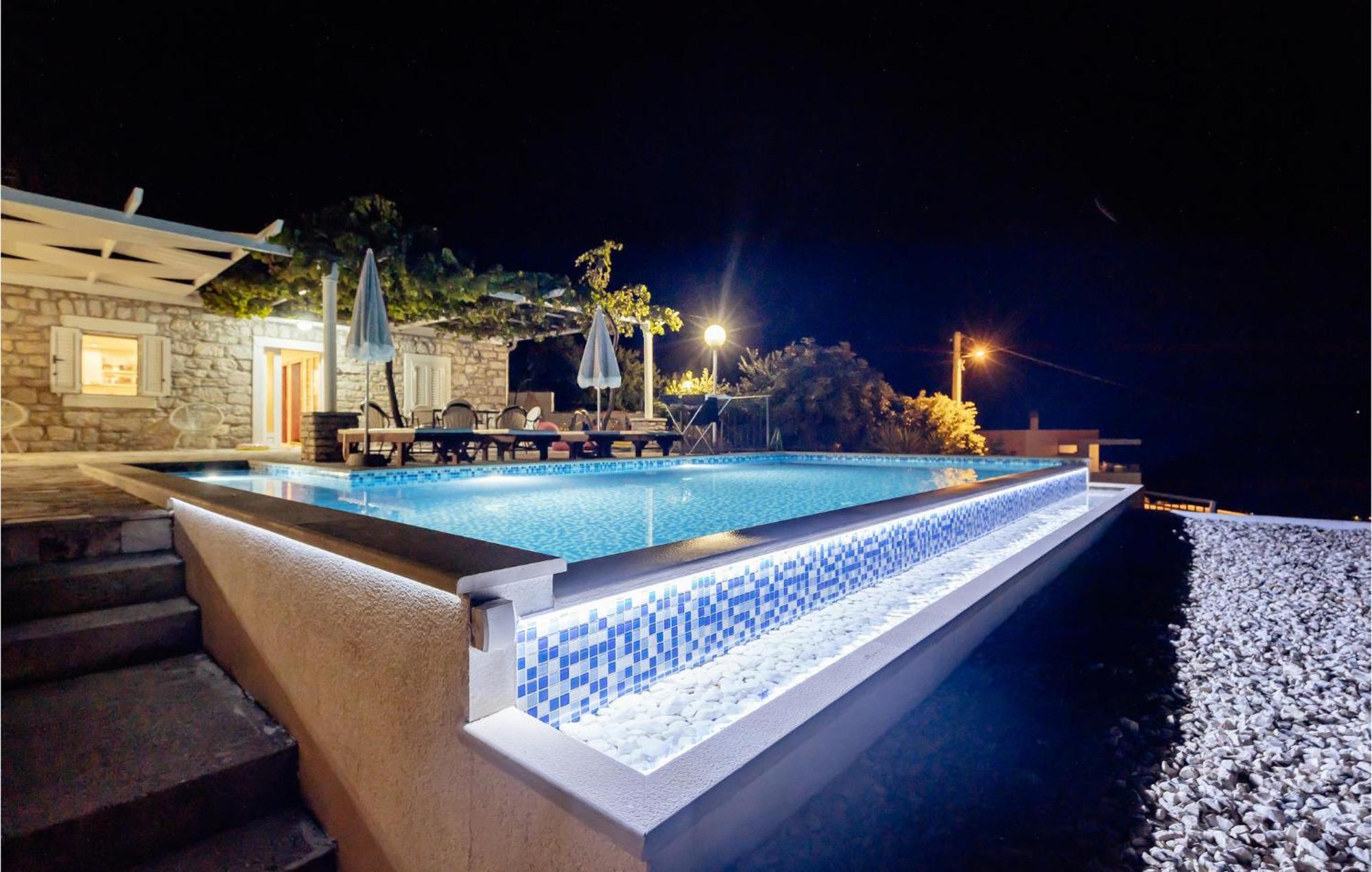 Amazing Home In Herceg Novi With House Sea View Ngoại thất bức ảnh